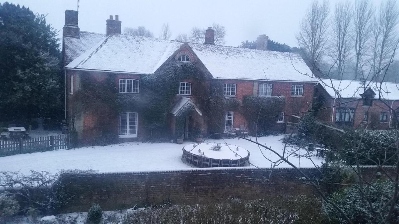 Bridge Farmhouse - Eight Ensuite Bedrooms Salisbury Bagian luar foto
